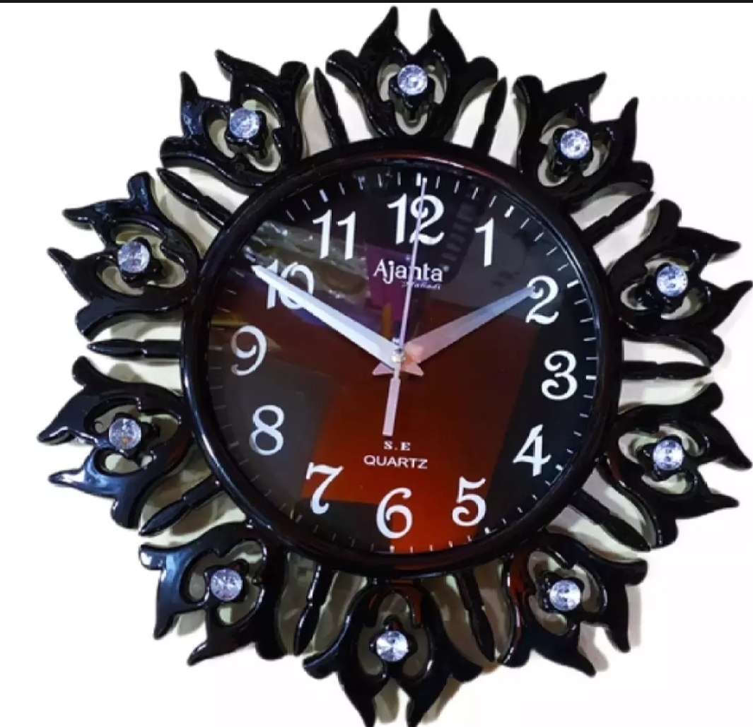 Beautiful stylish wall clock 25.5 cm
