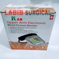 Digital Blood Pressure Machine/ Electronic Blood Pressure Machine